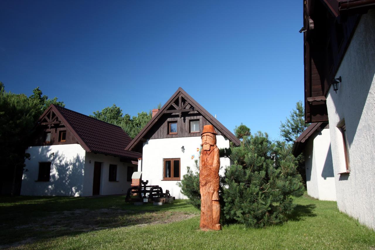 Villa Osada Pod Czerwonym Debem - Czarny Mlyn Jastrzębia Góra Exterior foto